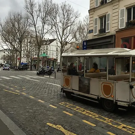 Studio Petit Montmartre Daire Paris